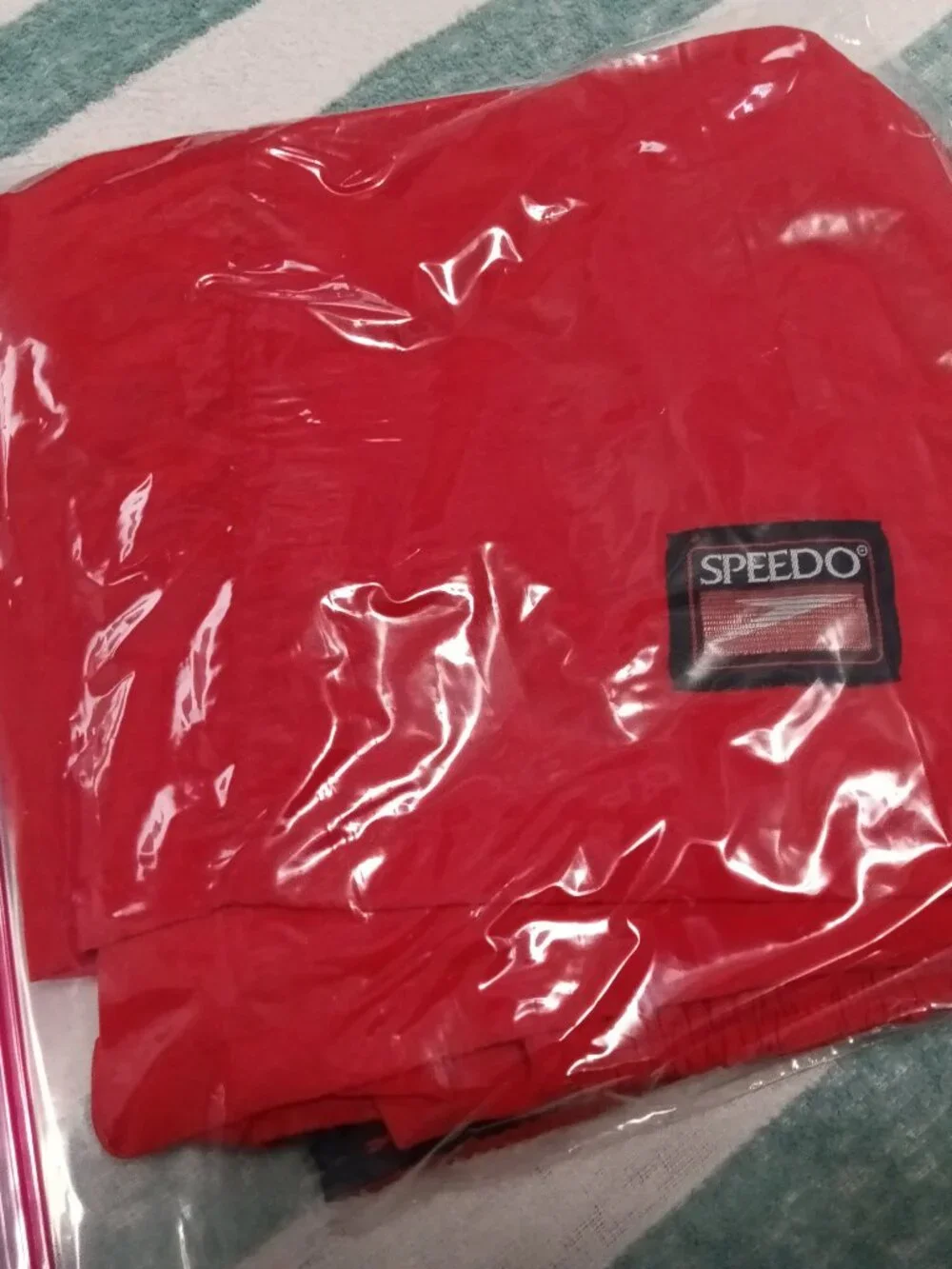 NWT VINTAGE SPEEDO SWIM TRUNKS (SHORTS) RED, SIZE LARGE.